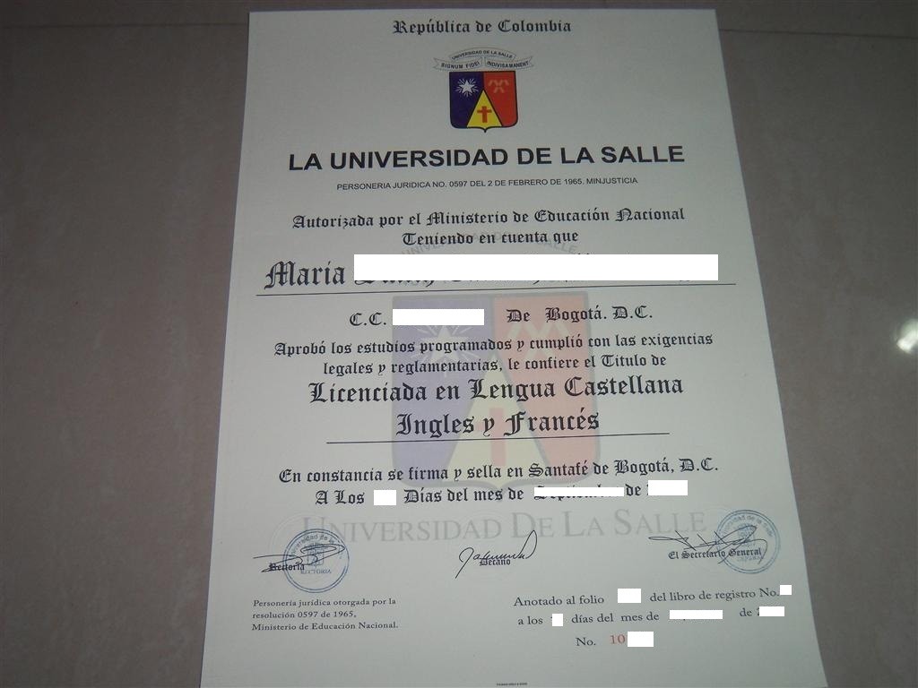 es legal comprar titulos profesionales